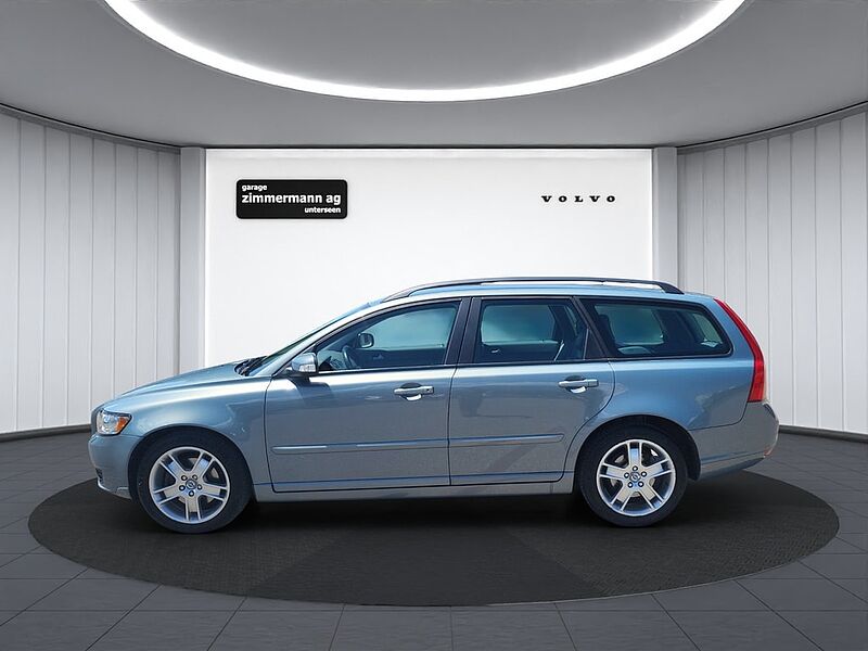 Volvo  2.0 D Summum