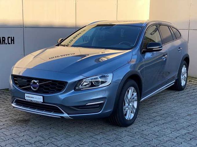 Volvo V60 Cross Country 2.0 D3 Executive S/S