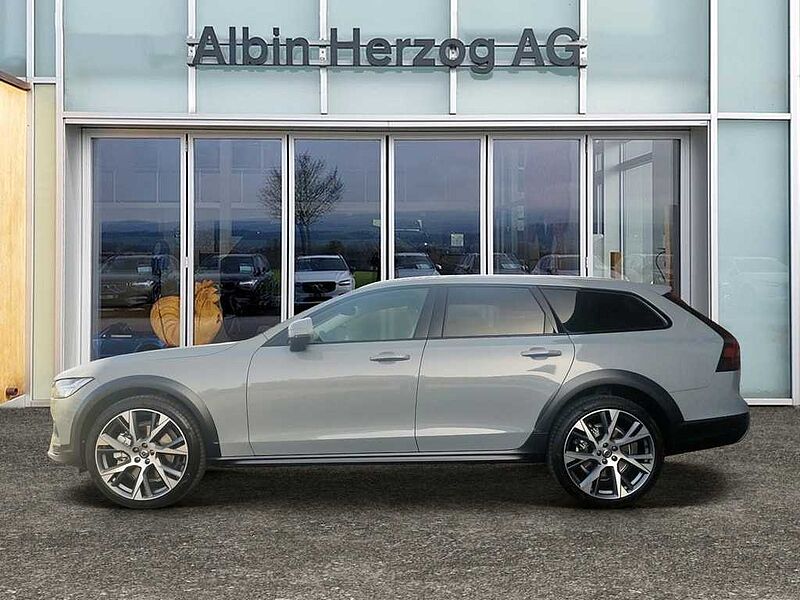 Volvo  Cross Country 2.0 B4 Ultimate AWD