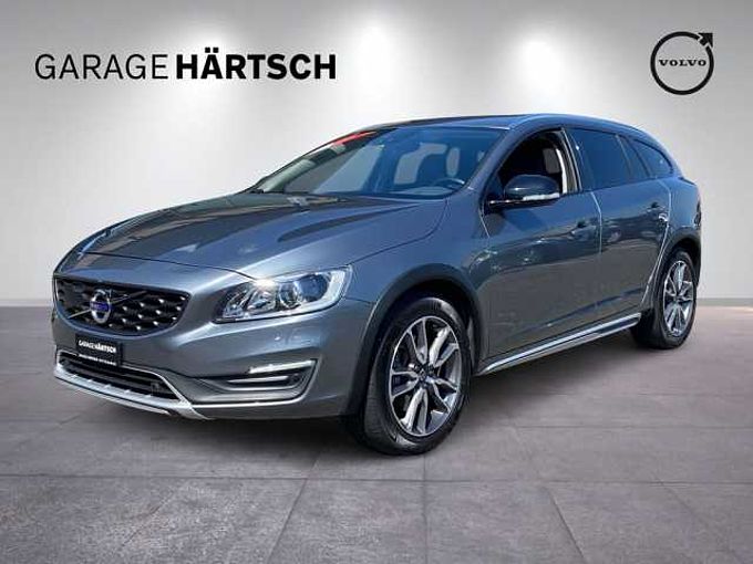 Volvo V60 Cross Country 2.4 D4 Summum AWD S/S