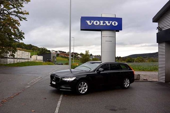 Volvo V90 D3 AWD Momentum