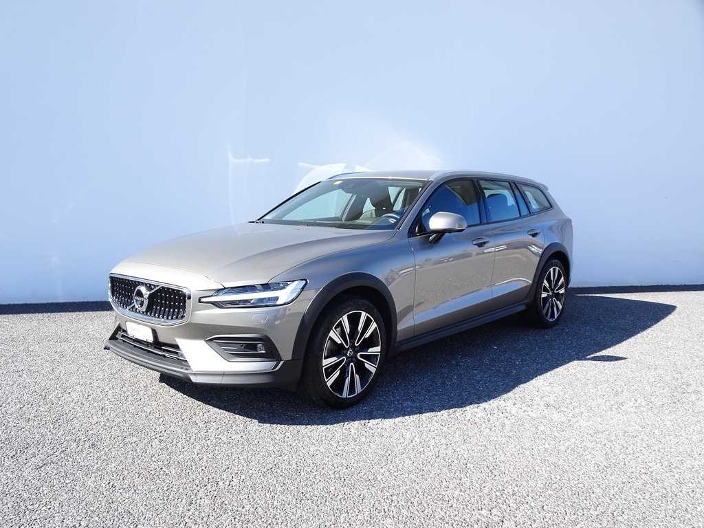 Volvo  Cross Country 2.0 T5 AWD