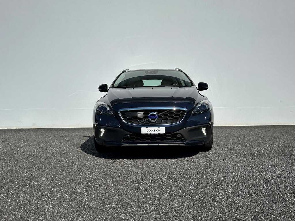 Volvo  CC 2.5 T5 Summum AWD S/S