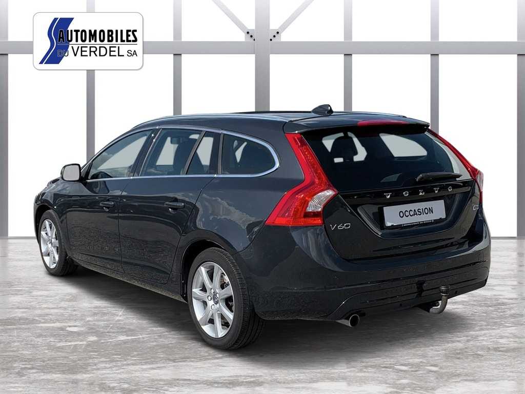 Volvo  2.0 D3 Summum S/S