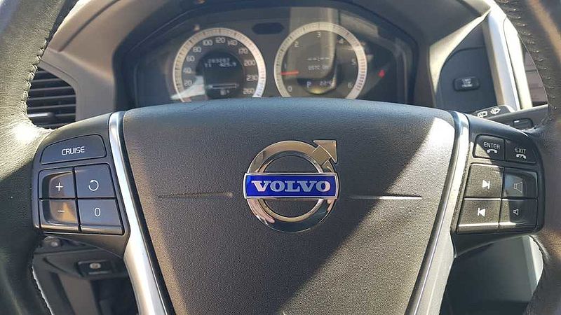 Volvo  D5 AWD Summum
