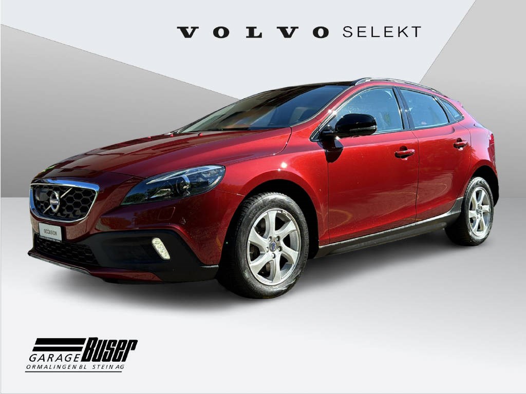 Volvo  CC 2.0 D3 Momentum S/S