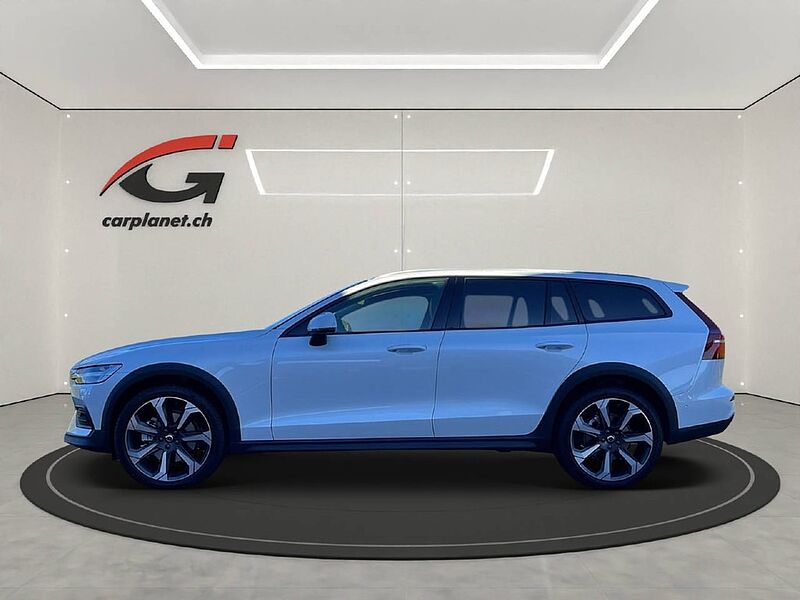 Volvo  Cross Country 2.0 B4 Ultimate AWD