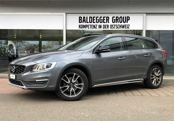 Volvo V60 Cross Country Pro D4 AWD Geartronic