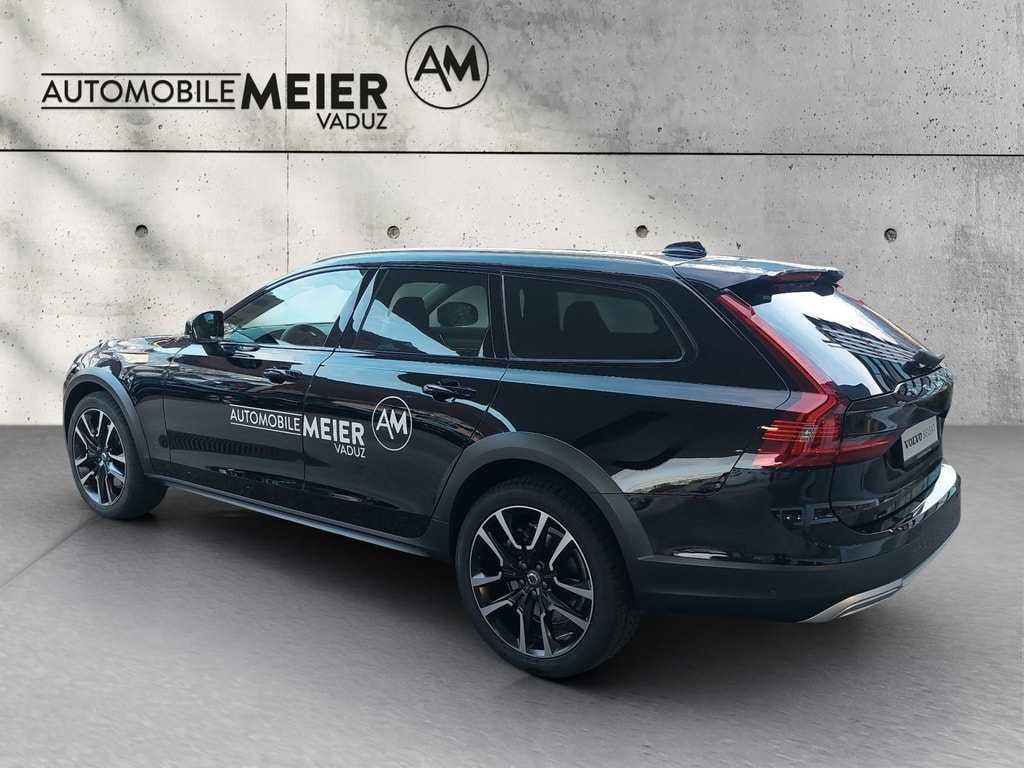 Volvo  Cross Country 2.0 B5 Ultimate AWD